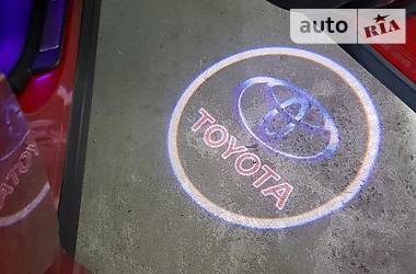 Внедорожник / Кроссовер Toyota Venza 2013 в Одессе