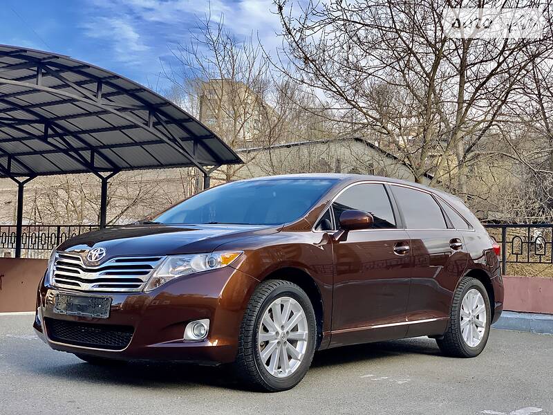 Універсал Toyota Venza 2010 в Києві