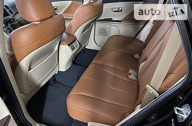 Позашляховик / Кросовер Toyota Venza 2014 в 