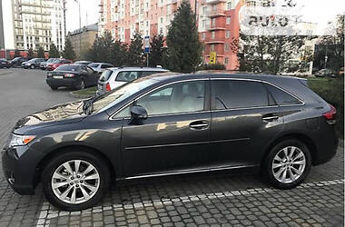 Внедорожник / Кроссовер Toyota Venza 2015 в Ивано-Франковске