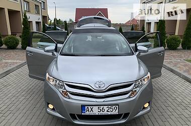 Внедорожник / Кроссовер Toyota Venza 2016 в Ровно