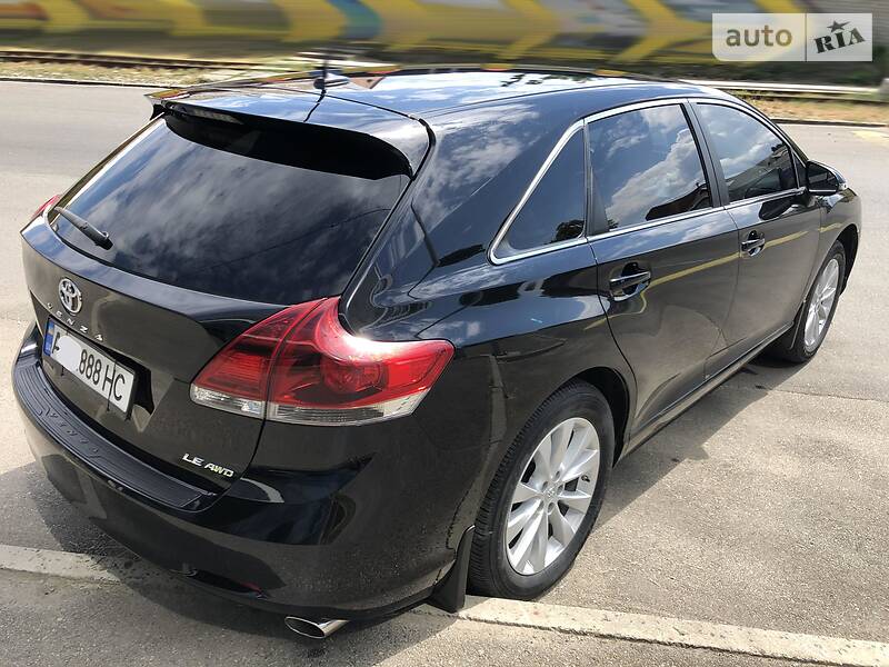 Мінівен Toyota Venza 2015 в Києві