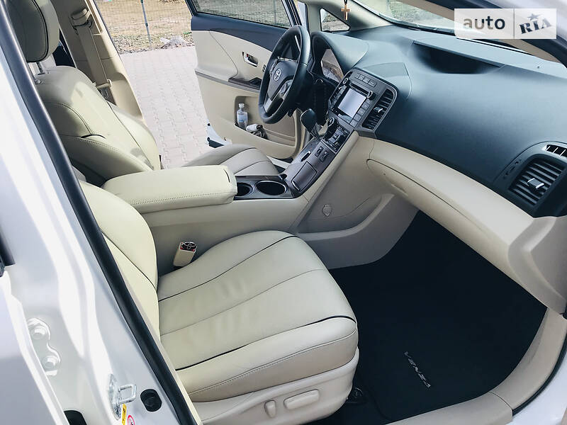 Внедорожник / Кроссовер Toyota Venza 2014 в Одессе