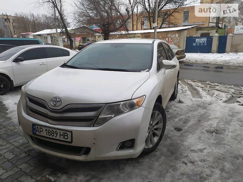 Минивэн Toyota Venza 2012 в Васильевке