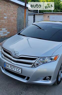 Позашляховик / Кросовер Toyota Venza 2013 в Олександрії