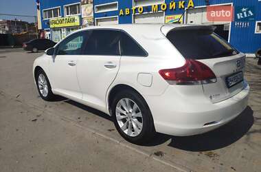 Внедорожник / Кроссовер Toyota Venza 2014 в 