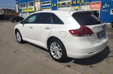 Позашляховик / Кросовер Toyota Venza 2014 в Одесі