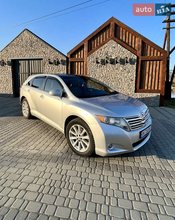 Toyota Venza 2011