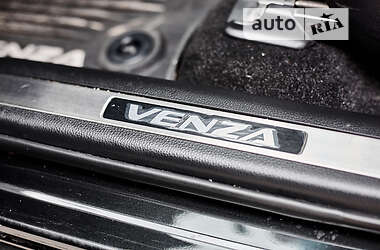 Внедорожник / Кроссовер Toyota Venza 2020 в Днепре