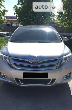 Позашляховик / Кросовер Toyota Venza 2014 в Черкасах