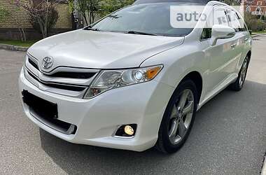 Внедорожник / Кроссовер Toyota Venza 2014 в Киеве