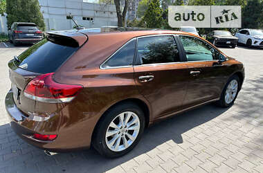 Позашляховик / Кросовер Toyota Venza 2013 в Одесі