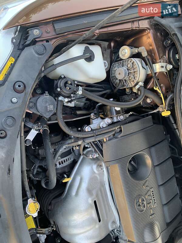 Внедорожник / Кроссовер Toyota Venza 2013 в Киеве фото 13 Внедорожник / Кроссовер Toyota Venza 2013 в Киеве