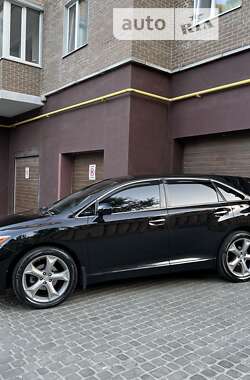 Внедорожник / Кроссовер Toyota Venza 2010 в Виннице