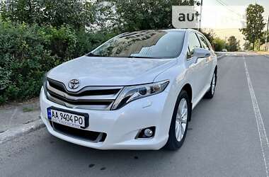 Позашляховик / Кросовер Toyota Venza 2013 в Києві