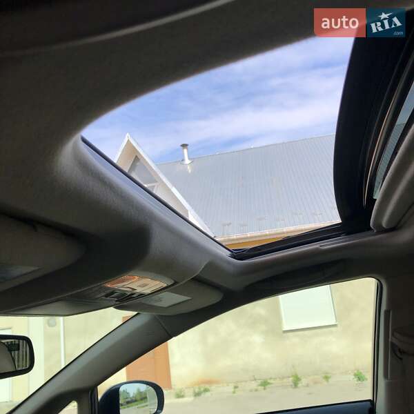 Позашляховик / Кросовер Toyota Venza 2011 в Миколаєві