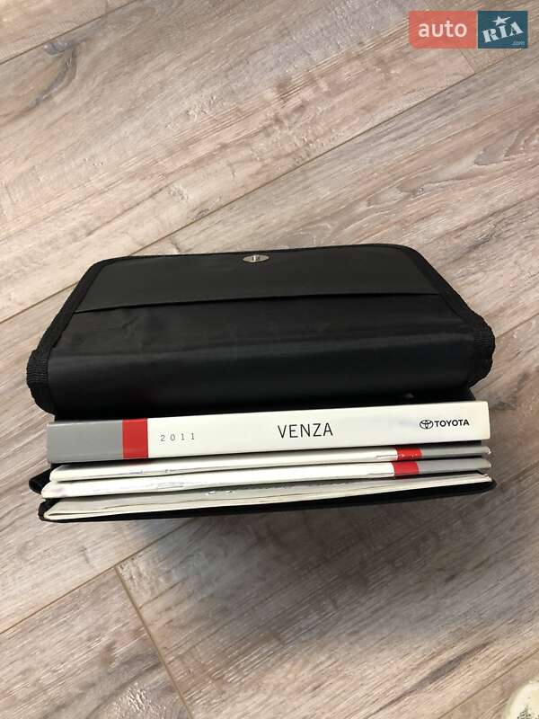 Позашляховик / Кросовер Toyota Venza 2011 в Миколаєві