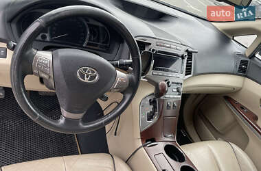 Внедорожник / Кроссовер Toyota Venza 2010 в Киеве