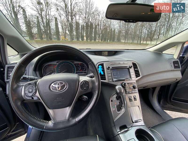 Внедорожник / Кроссовер Toyota Venza 2014 в Ставище