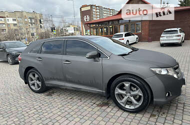 Внедорожник / Кроссовер Toyota Venza 2013 в Тернополе