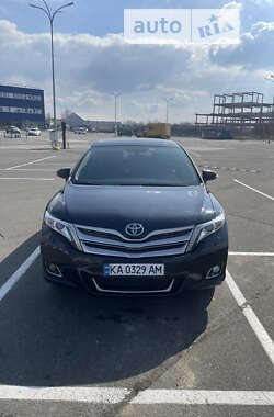 Позашляховик / Кросовер Toyota Venza 2013 в Києві