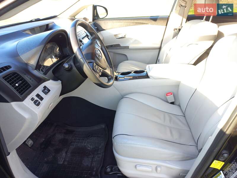Внедорожник / Кроссовер Toyota Venza 2012 в Одессе