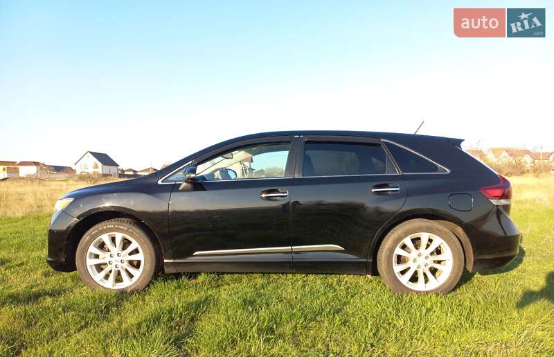 Внедорожник / Кроссовер Toyota Venza 2012 в Одессе