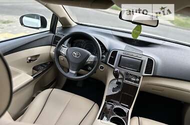 Позашляховик / Кросовер Toyota Venza 2010 в Одесі