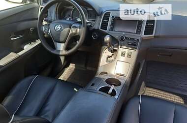 Позашляховик / Кросовер Toyota Venza 2013 в Києві