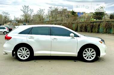 Внедорожник / Кроссовер Toyota Venza 2011 в Сумах