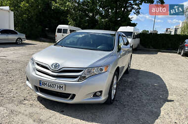 Внедорожник / Кроссовер Toyota Venza 2014 в Житомире