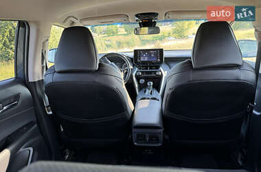 Позашляховик / Кросовер Toyota Venza 2022 в Луцьку