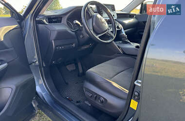 Позашляховик / Кросовер Toyota Venza 2022 в Луцьку