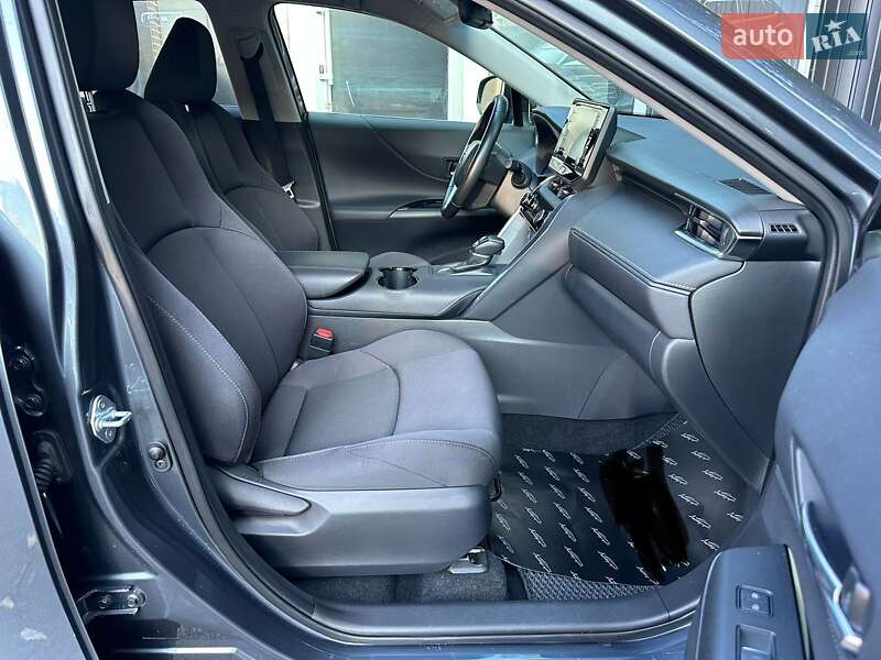 Позашляховик / Кросовер Toyota Venza 2020 в Києві