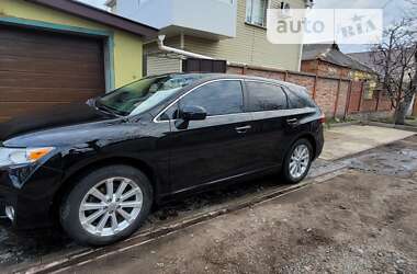 Позашляховик / Кросовер Toyota Venza 2010 в Черняхові