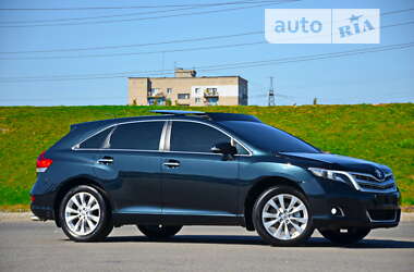 Внедорожник / Кроссовер Toyota Venza 2014 в Днепре