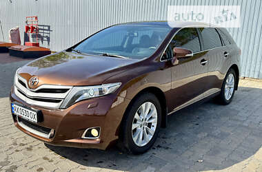 Внедорожник / Кроссовер Toyota Venza 2013 в Днепре