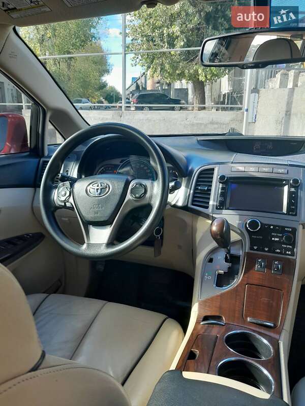 Позашляховик / Кросовер Toyota Venza 2013 в Кропивницькому