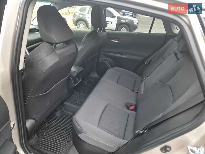 Позашляховик / Кросовер Toyota Venza 2020 в Харкові