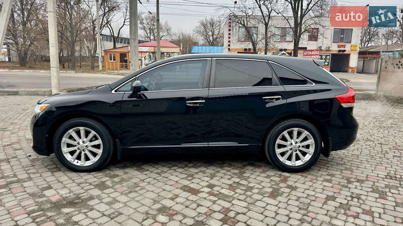 Позашляховик / Кросовер Toyota Venza 2010 в Харкові