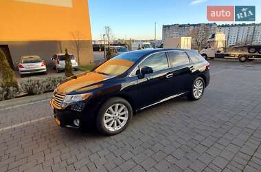 Позашляховик / Кросовер Toyota Venza 2011 в Івано-Франківську