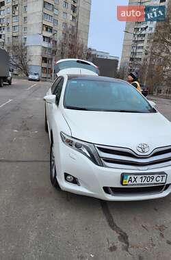 Внедорожник / Кроссовер Toyota Venza 2013 в Харькове