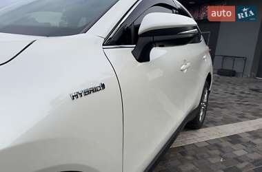 Внедорожник / Кроссовер Toyota Venza 2021 в Киеве