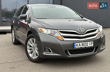 Позашляховик / Кросовер Toyota Venza 2013 в Києві