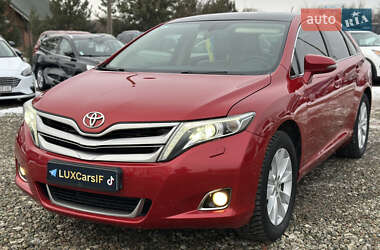 Позашляховик / Кросовер Toyota Venza 2013 в Івано-Франківську