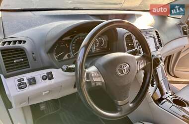 Внедорожник / Кроссовер Toyota Venza 2010 в 