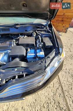 Позашляховик / Кросовер Toyota Venza 2011 в Івано-Франківську