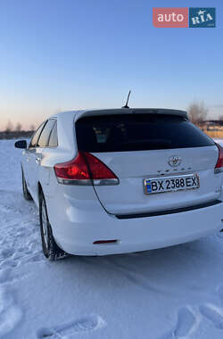 Позашляховик / Кросовер Toyota Venza 2011 в Сарнах