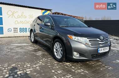 Позашляховик / Кросовер Toyota Venza 2011 в Києві