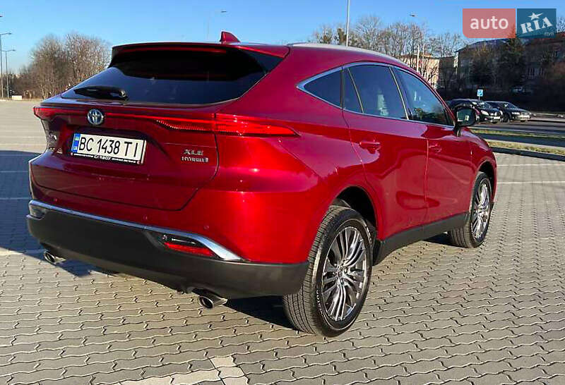 Позашляховик / Кросовер Toyota Venza 2021 в Львові